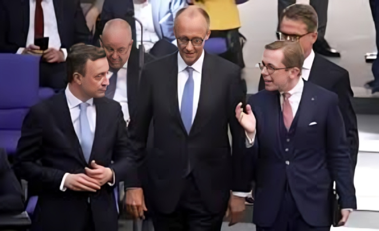 Philipp Amthor Freundin: Alles über Carlotta Voß und die Liebesgeschichte des CDU-Politikers