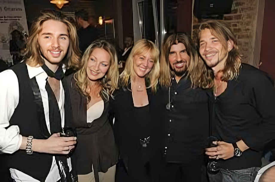 Sandra Ofarim: Die Stimme, die Herzen berührt